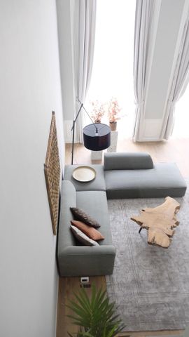 Stijlvol en ruim 3-kamerappartement van ca. 129 m² met terras in luxe complex – volledig gemeubileerd - Photo 3