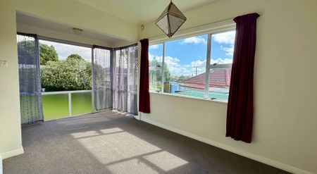 Rent Includes Lawn cuts - Photo 4