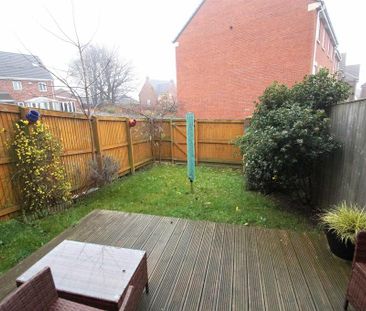4 bedroom townhouse to rent - Photo 2