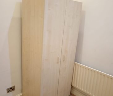 Room in a Shared Flat, Fleet Road, NW3 - Photo 3