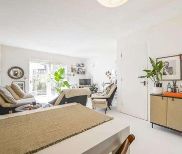 Ruston Street, Bow, E3 - Photo 1