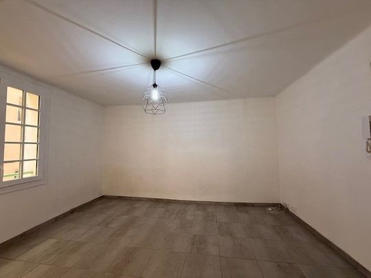 Location Appartement 1 pièce 23m² TOULON 83000 - Photo 1