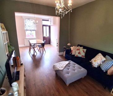 2 bedroom terraced house to rent - Photo 2