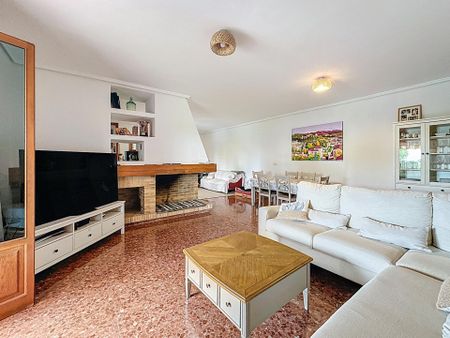 Single family house - Godella (URB. CAMPOLIVAR) - Photo 2