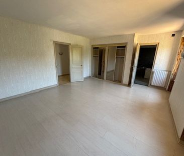 Location Maison 5 pièces 162m² PENNAUTIER 11610 - Photo 2
