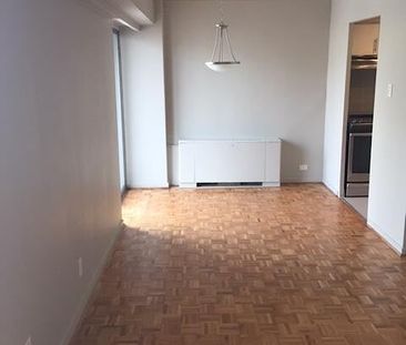 Kenson Towers, a reputable apartment building located in the centra... - Photo 5