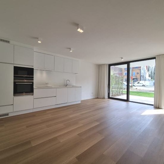 Appartement te huur - Foto 1