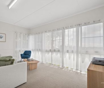 Spacious Family Home in the Wavell Heights School Catchment - Photo 3