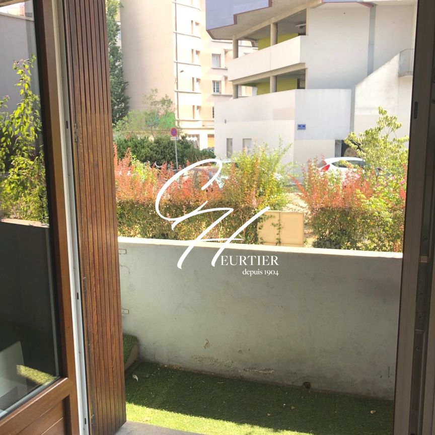 T2 - AIGLE / MUTUALISTE - Photo 1