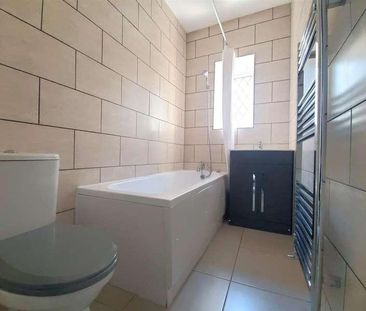Hawthorne Terrace, Crosland Moor, Huddersfield, HD4 - Photo 5