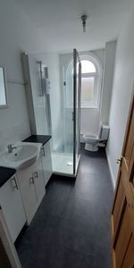 Woodsley Road - Photo 3