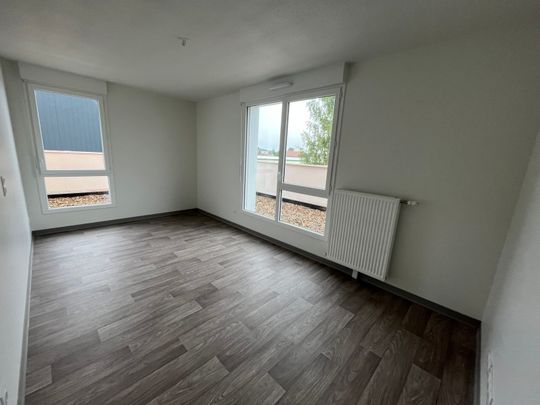 Location Appartement 1 pièce 23m² FRANQUEVILLE ST PIERRE 76520 - Photo 1
