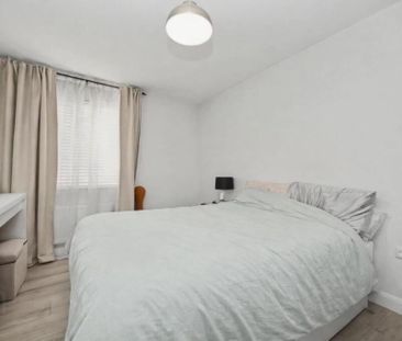 Apt 1, 39 Dundela Crescent, Belfast, BT4 3BN - Photo 3