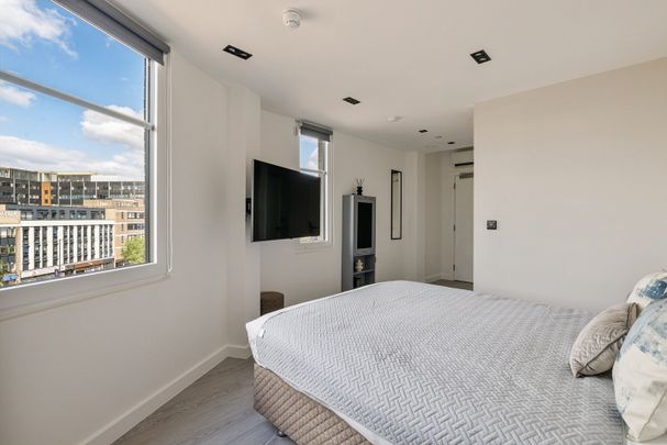 Studio Flat, Lowlands Road, HA1 - Photo 1