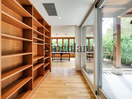 6 room luxury House for rent in Barcelona, Spain - Photo 2