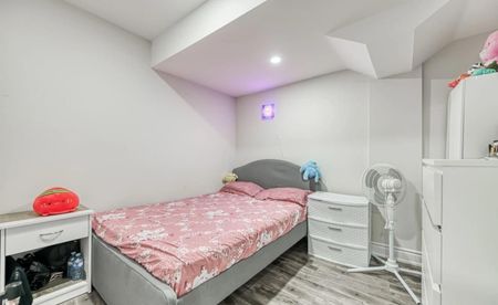 For Lease - 33 Ezra Crescent Unit# Basement, Brampton, Ontario - Photo 5