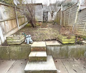 2 bedroom Town house to rent - Photo 4