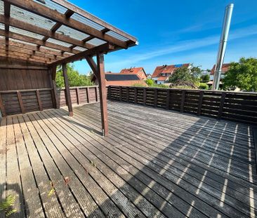 Attraktive 3-Zimmer-Wohnung mit Dachterrasse und Kaminanschluss - Photo 1