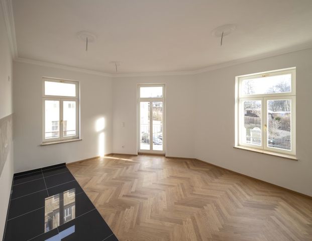 Helle 3 Zimmer-Wohnung im sanierten Altbau mit Fußbodenheizung und Parkett! - Photo 1