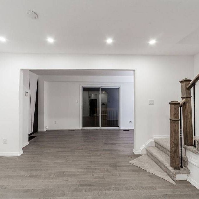 For Lease - 400 Mississauga Valley Boulevard Unit# 76, Mississauga, Ontario - Photo 1