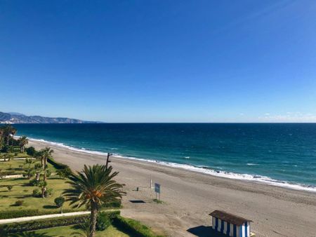 Penthouse | Torrox | €1.000/Month - Photo 2