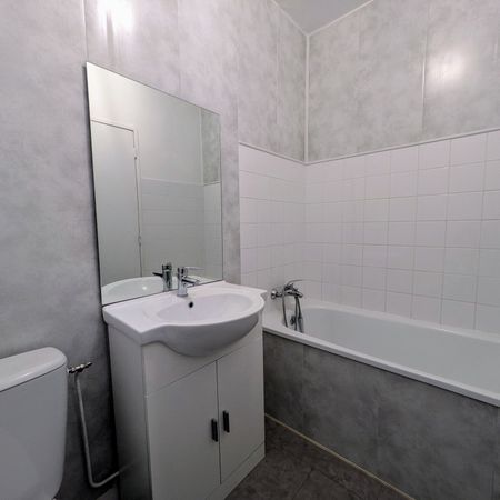 Location Appartement 1 pièce 25m² MONTARGIS 45200 - Photo 4