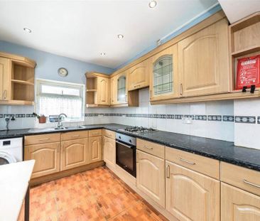 4 bedroom house to rent - Photo 5