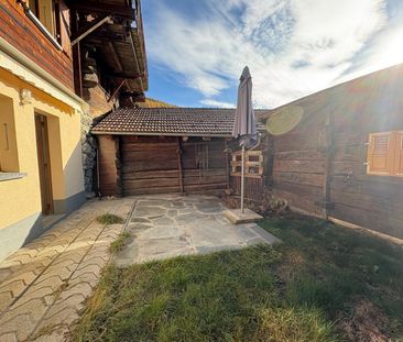 Charming 4.5-room duplex apartment on the ground floor - Photo 3