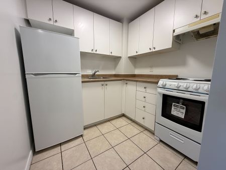 For Lease - 1191 Ellesmere Road Unit# B1, Toronto, Ontario - Photo 4