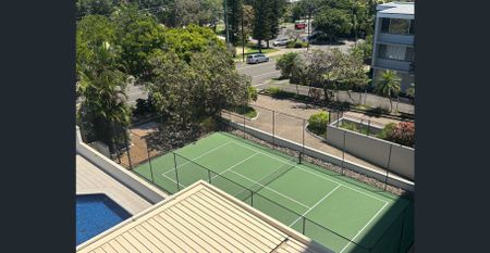 Kings Beach Resort Living, Family sized Apartment, Amazing Views! - Photo 5