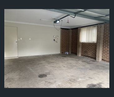 FOUR BEDROOM FAMILY HOME - Photo 6