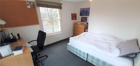 6 bedroom end of terrace house to rent - Photo 5