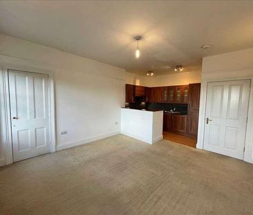 The Crescent, Scarborough, YO11 - Photo 1