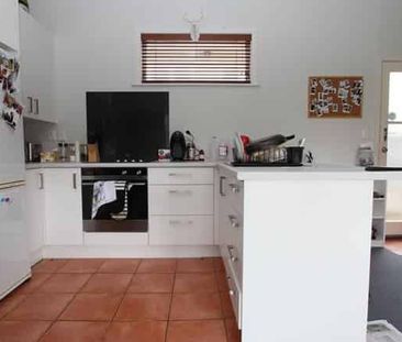 Spacious One bedroom Home - Photo 1