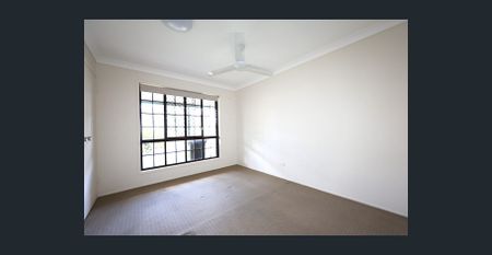 Fantastic Location on the Range – Comfortable Living in a Great Neighbourhood - Photo 4