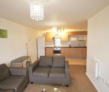 2 bedroom apartment to rent - Photo 2