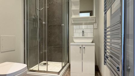 Studio to rent - Photo 5