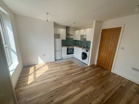 2 Bed Flat, Earl Street, LE1 - Photo 1