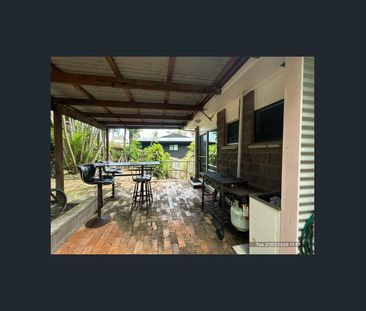 Walk to Sunshine Beach Surf & Noosa Junction Restaurants - $540 pw - Photo 5