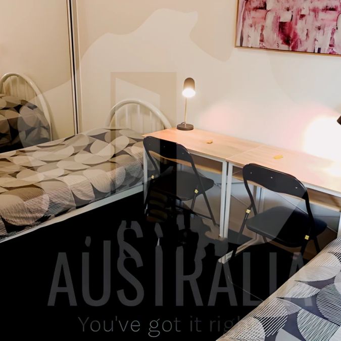 Shared room with own bathroom - Photo 1