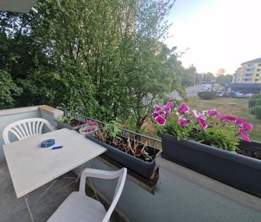 Geräumige und Gemütliche Wohnung in grüner Umgebung - Foto 4
