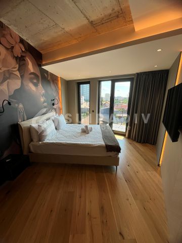 Apartament de lux, terasa, parcare subterana- zona centrala - Photo 5