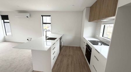 1/358 Hereford Street - Photo 2