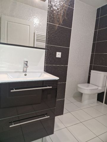Location Appartement 1 pièce 33m² MERIGNAC 33700 - Photo 5