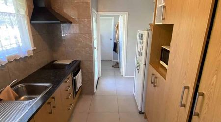 Family Home in Opaheke - Photo 3