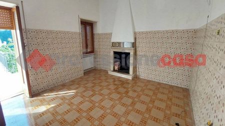 Quadrilocale Borgo Loreto, snc, Centro, Campoli Appennino - Photo 3