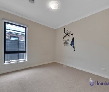 Perfect townhouse in a prefect location !!! - Photo 3