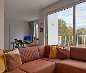 Appartement te huur - Photo 1