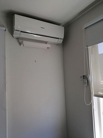 Family Home in Westmere - Photo 3