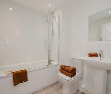 2 bedroom apartment to rent - Photo 4